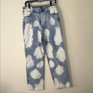 Rue21 women ‘s Blue and White Denim Jeans